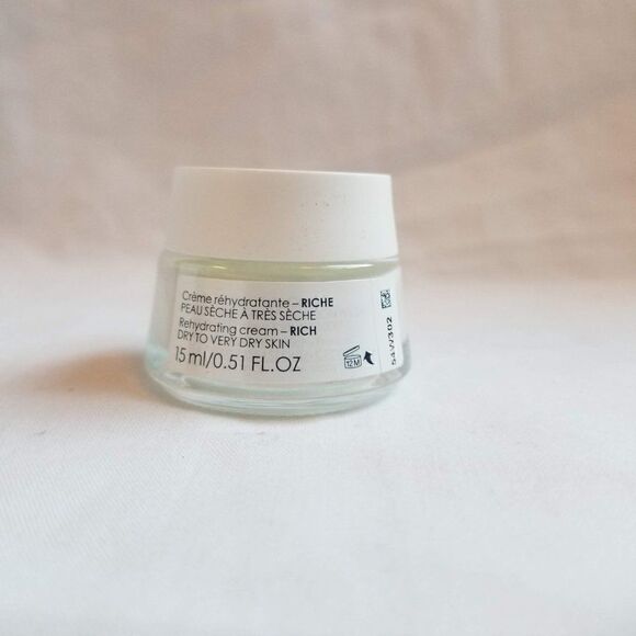 Vichy Aqualia Thermal Rich Cream Moisturizer 15 ml / 0.51 fl oz - Picture 8 of 9